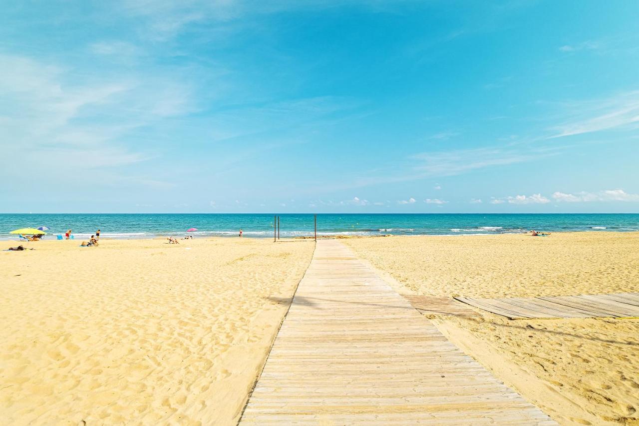 Infinity Beach تورّيفيِخا المظهر الخارجي الصورة