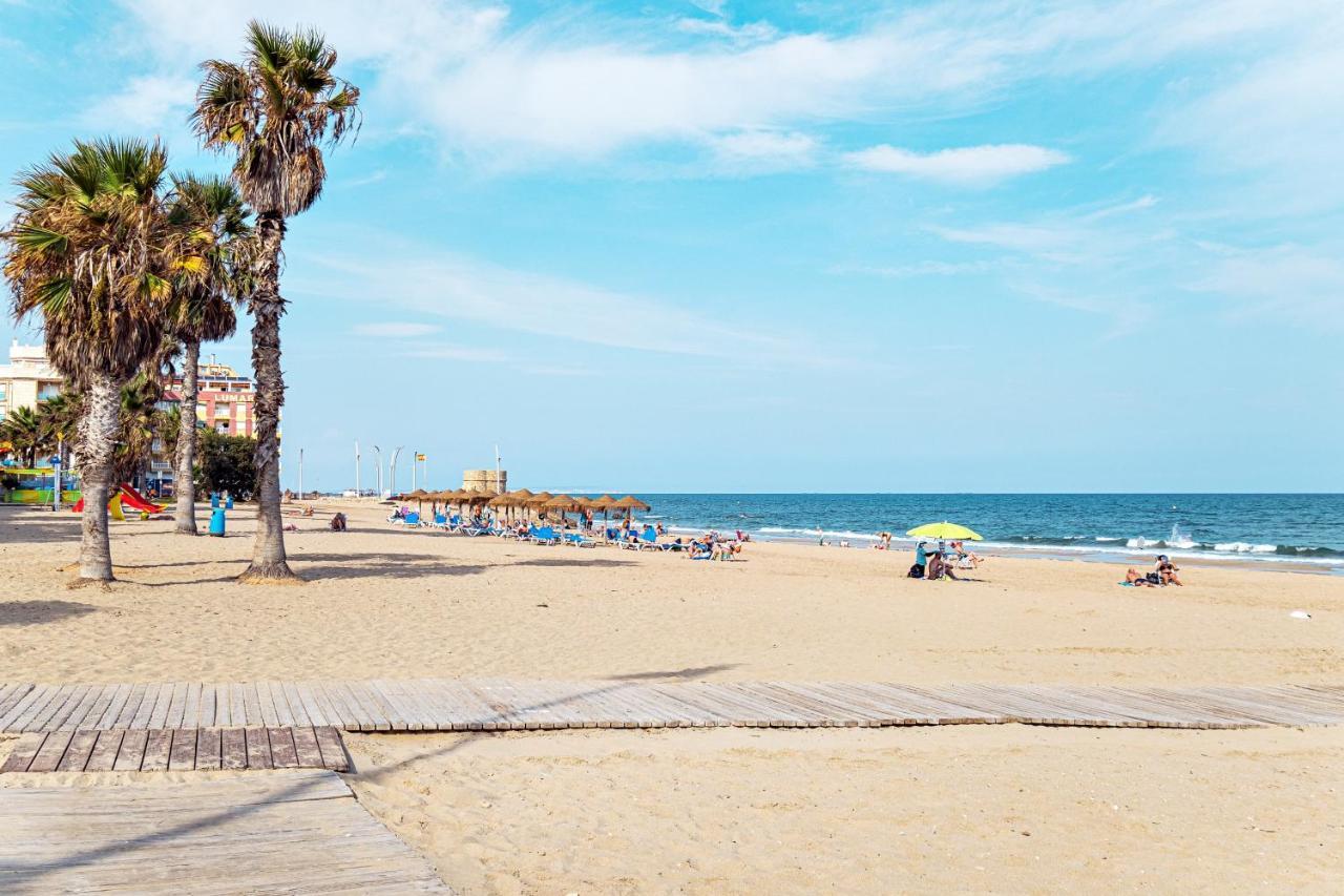 Infinity Beach تورّيفيِخا المظهر الخارجي الصورة
